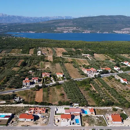 Ferienhaus Fjaka With Swimming Pool